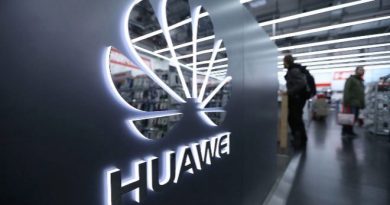 Fundador de Huawei: Trump me golpeó tan duro que me hizo volver al trabajo Fundador de Huawei: Trump me golpeó tan duro que me hizo volver al trabajo