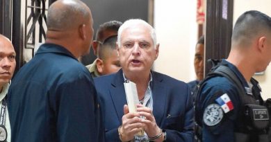 Fiscalía pide 21 años de cárcel para el expresidente de Panamá Ricardo Martinelli por espionaje Fiscalía pide 21 años de cárcel para el expresidente de Panamá Ricardo Martinelli por espionaje