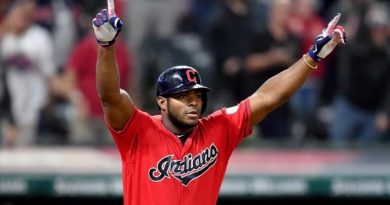 Los Toros del Este contratan al jardinero de Grandes Ligas Yasiel Puig Los Toros del Este contratan al jardinero de Grandes Ligas Yasiel Puig